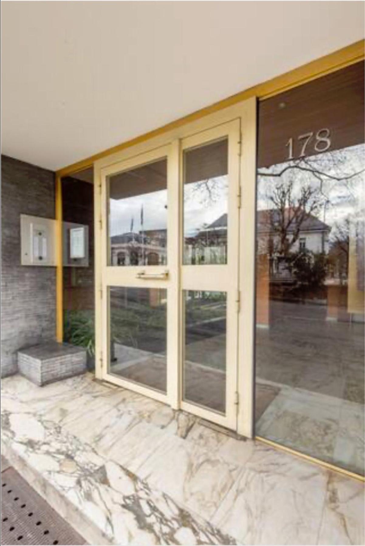 Logement Autour De Moi * * * * * Chambery Bagian luar foto