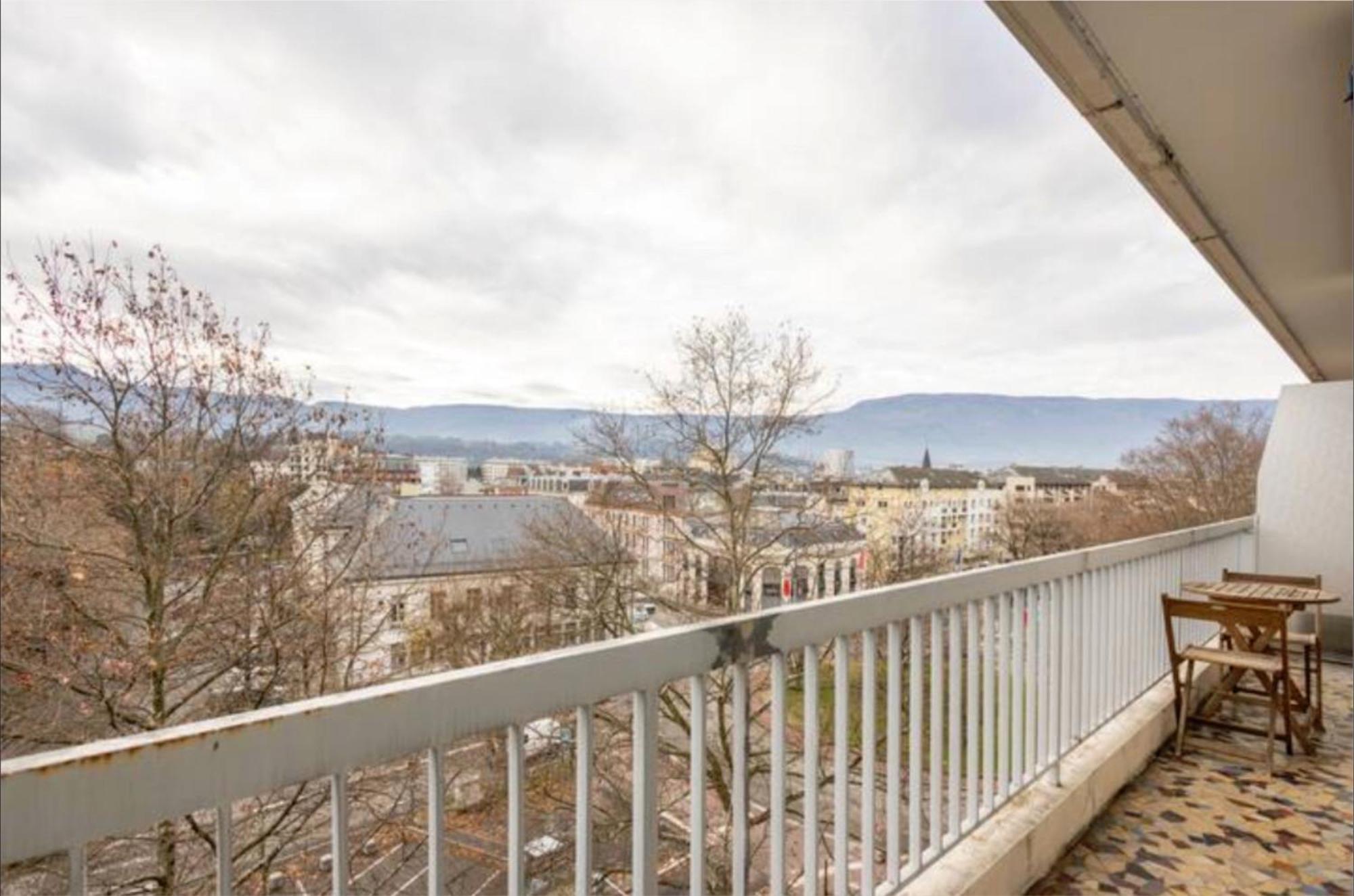 Logement Autour De Moi * * * * * Chambery Bagian luar foto